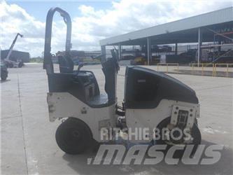 Bomag BW100 Soil Compactors