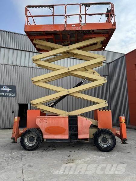 JLG 4394RT Articulated boom lifts