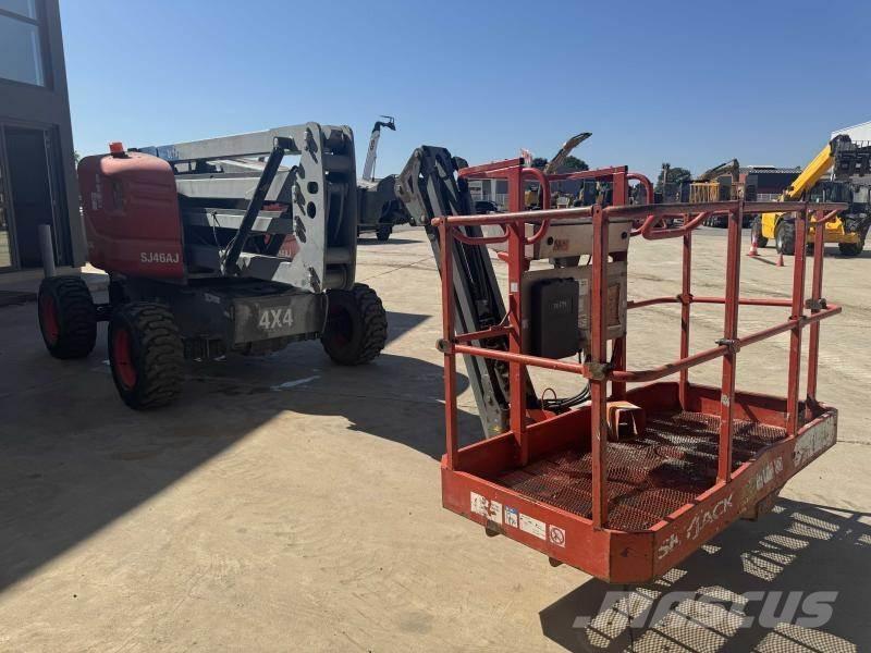 SkyJack SJ46AJ Articulated boom lifts