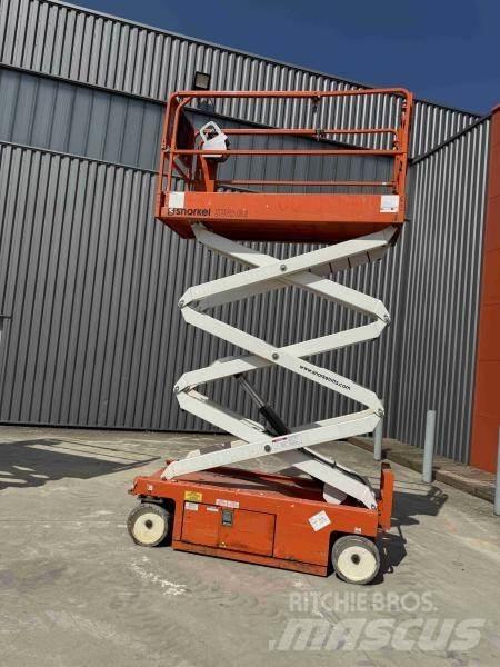 Snorkel S3220E Articulated boom lifts