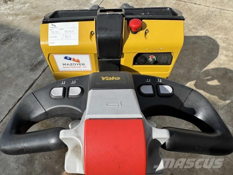 Yale MP22 Low lifter
