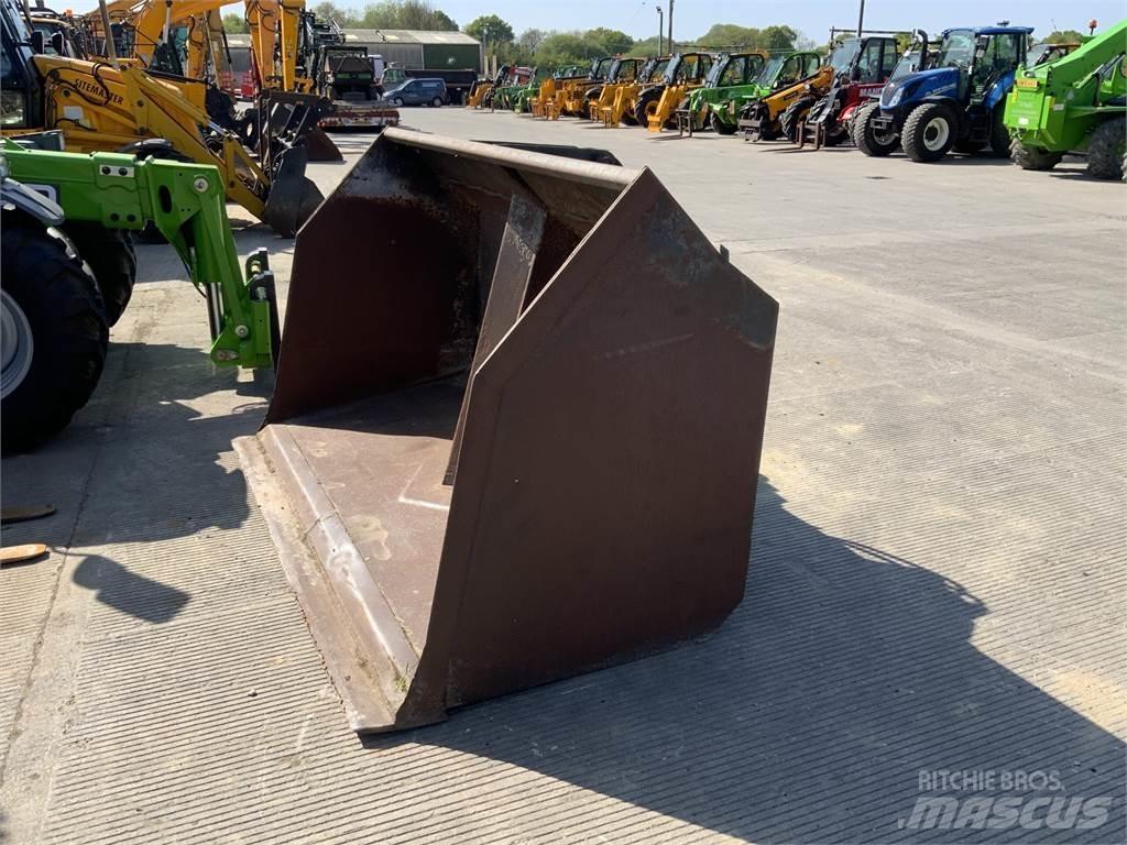  8Ft Wide Tiptoe Bucket Farm Equipment - Others