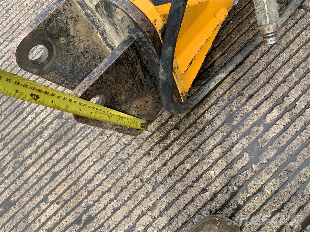 Arrow Head Breaker Farm Equipment - Others