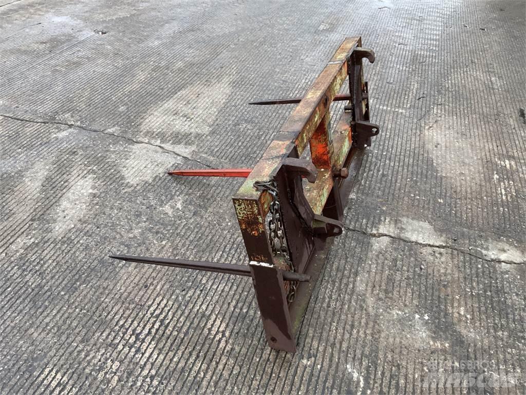 Browns Bale Spike Farm Equipment - Others