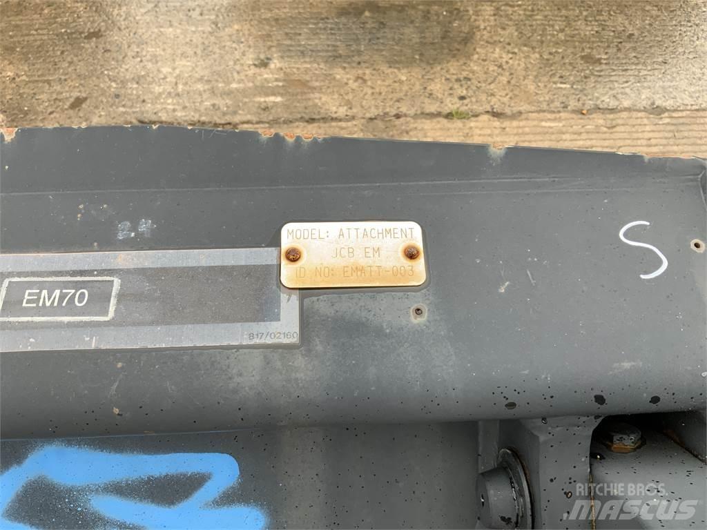 JCB 6FT 4 in 1 Bucket Farm Equipment - Others