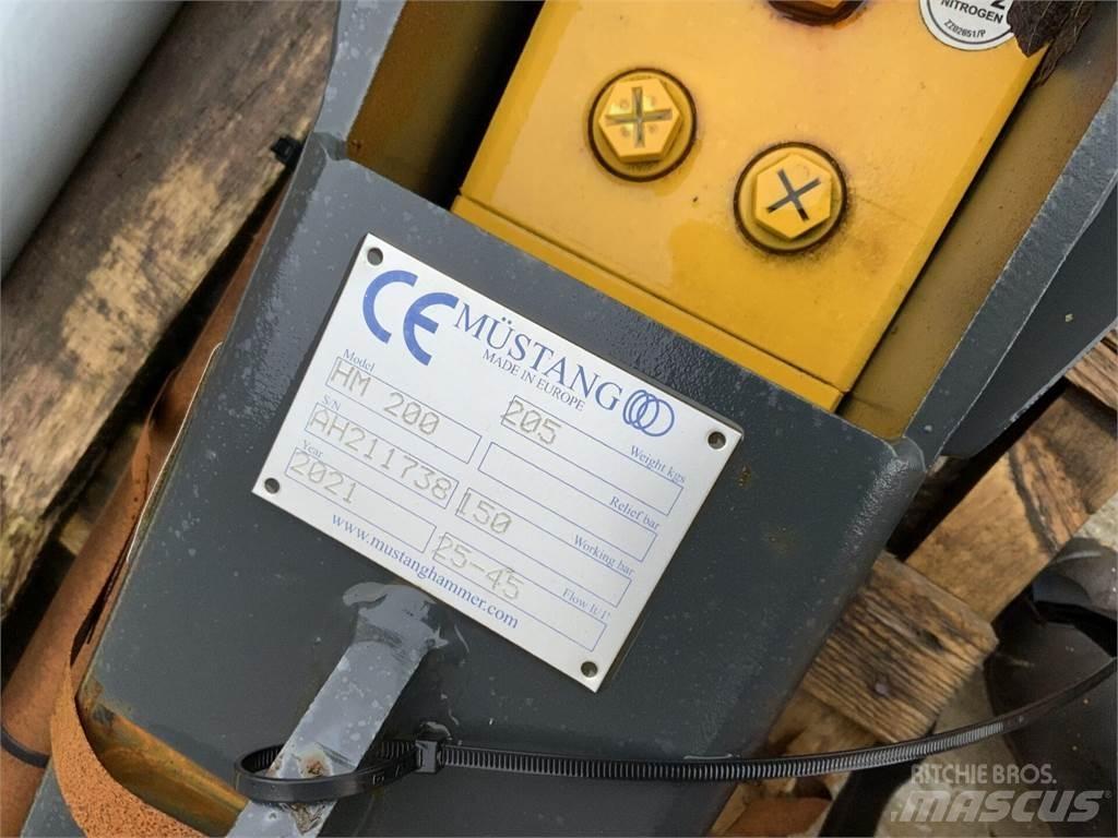 Mustang HM200 Breaker Farm Equipment - Others