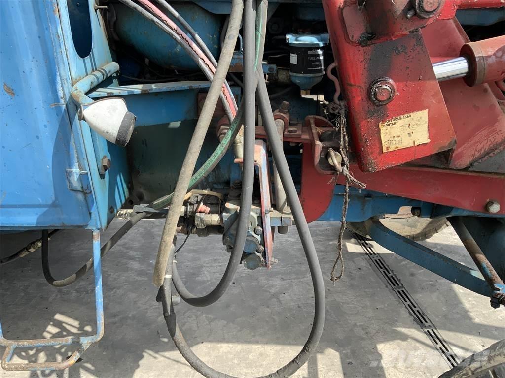 Quicke 4560 Loader Farm Equipment - Others