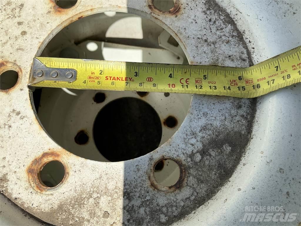  Unused Wheels And Tyres Farm Equipment - Others