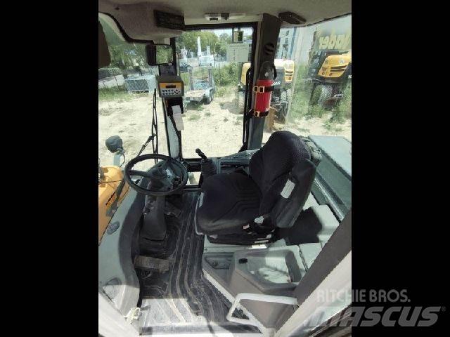 Liebherr L514 Wheel Loaders