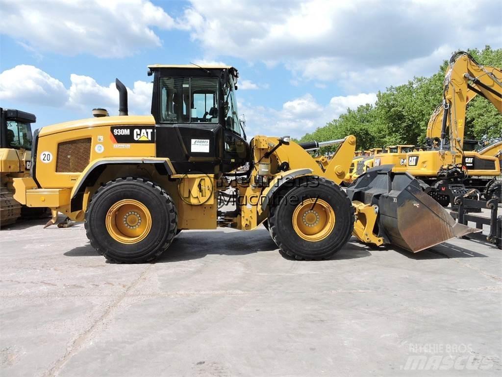 CAT 930M Wheel Loaders