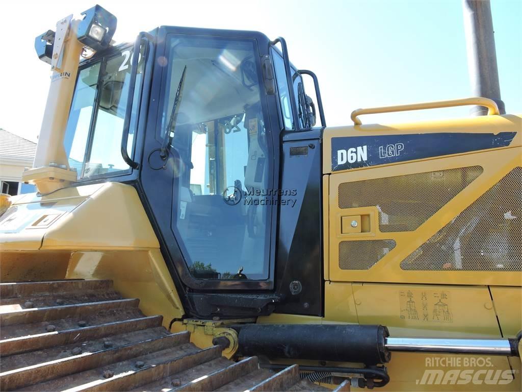 CAT D6NLGP Dozers