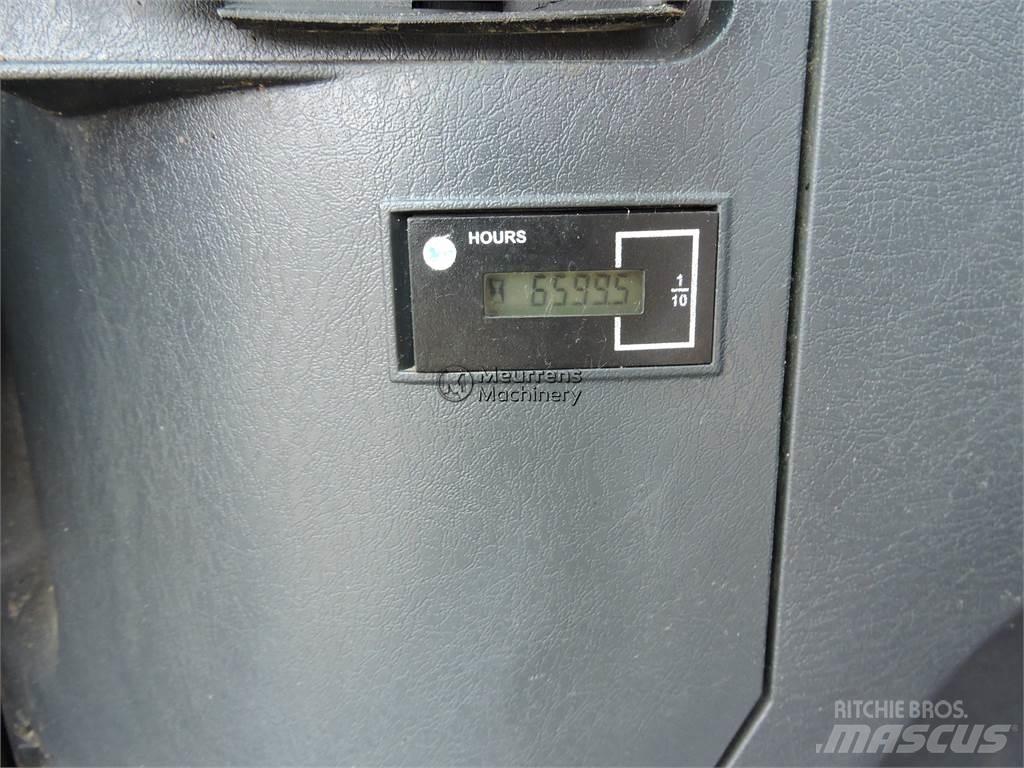 Hyundai R60 Other