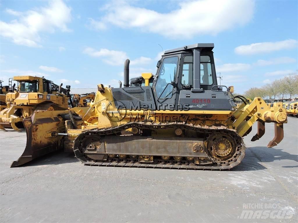 Komatsu D61EXL-12 Dozers