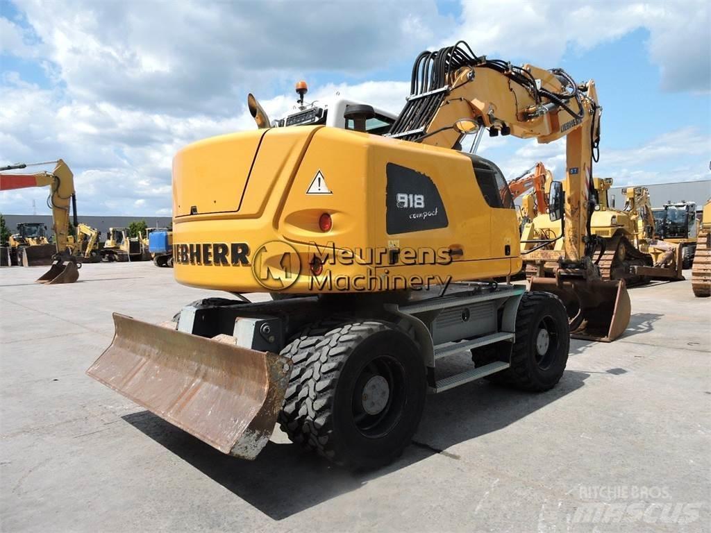 Liebherr A918 Wheeled Excavators