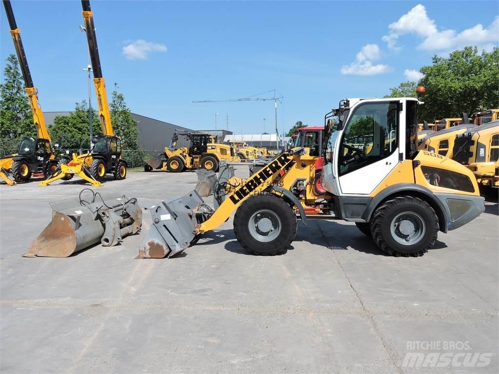 Liebherr L508 Wheel Loaders