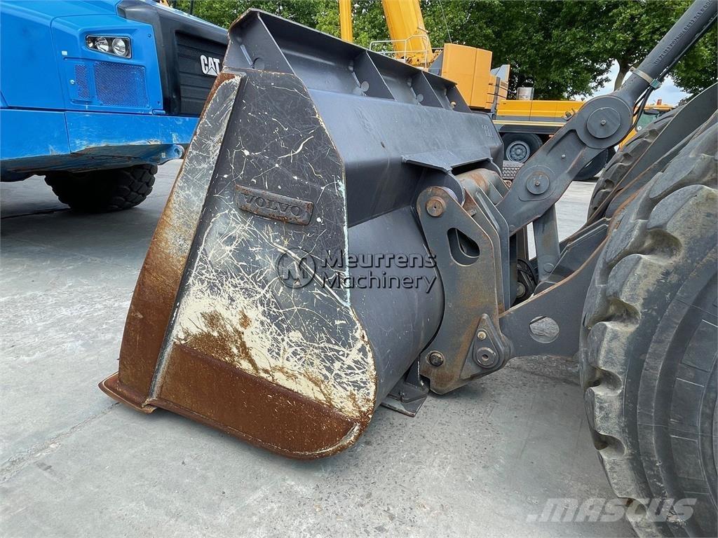 Volvo L150H Wheel Loaders