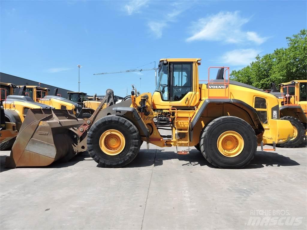 Volvo L220H Wheel Loaders