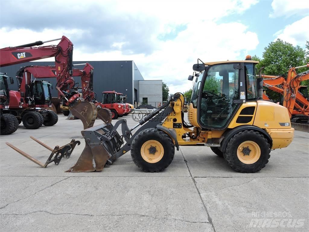 Volvo L25F Wheel Loaders