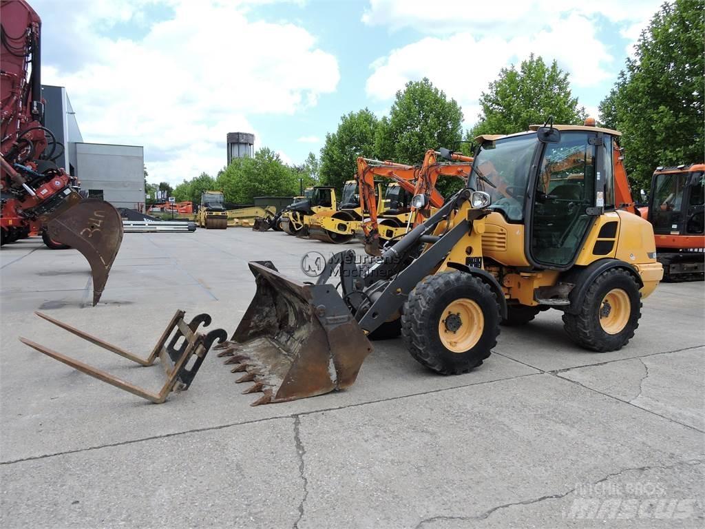 Volvo L25F Wheel Loaders