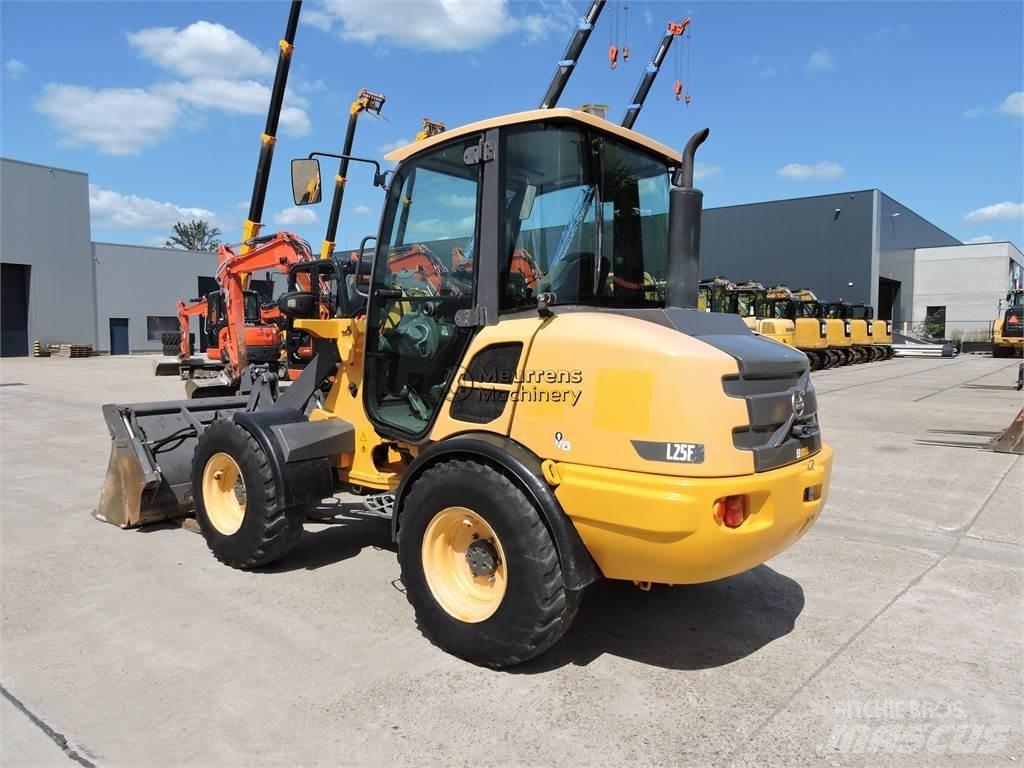 Volvo L25F + FORK Wheel Loaders