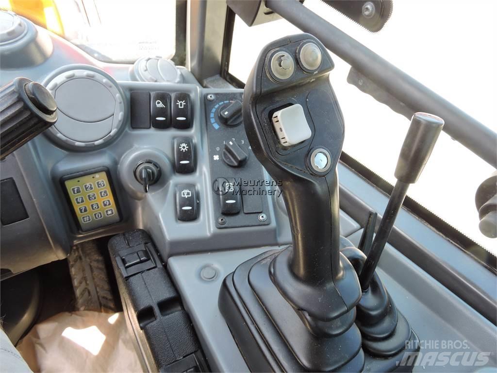 Volvo L25F + FORK Wheel Loaders