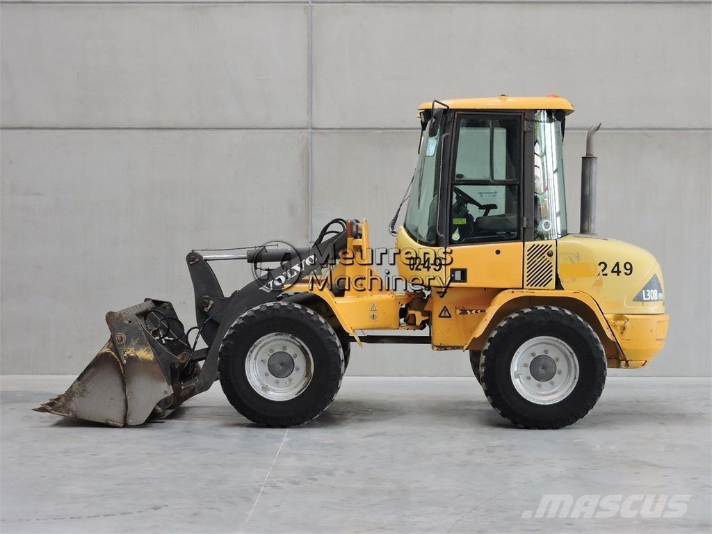 Volvo L30B Wheel Loaders