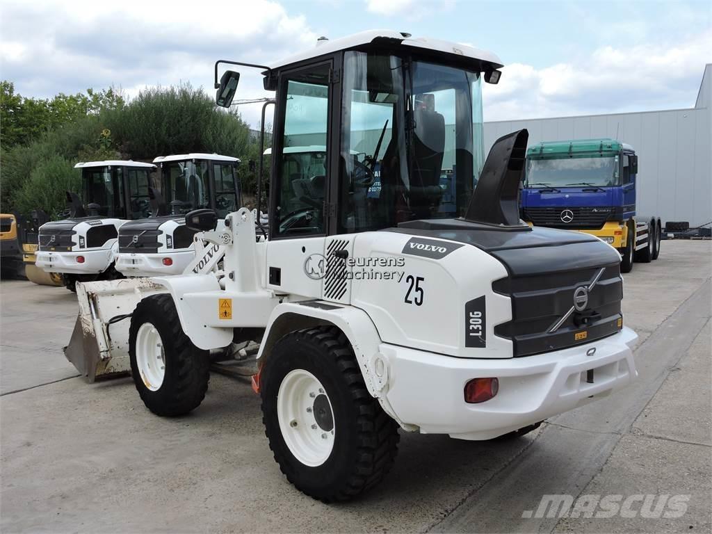 Volvo L30G + FORK Wheel Loaders