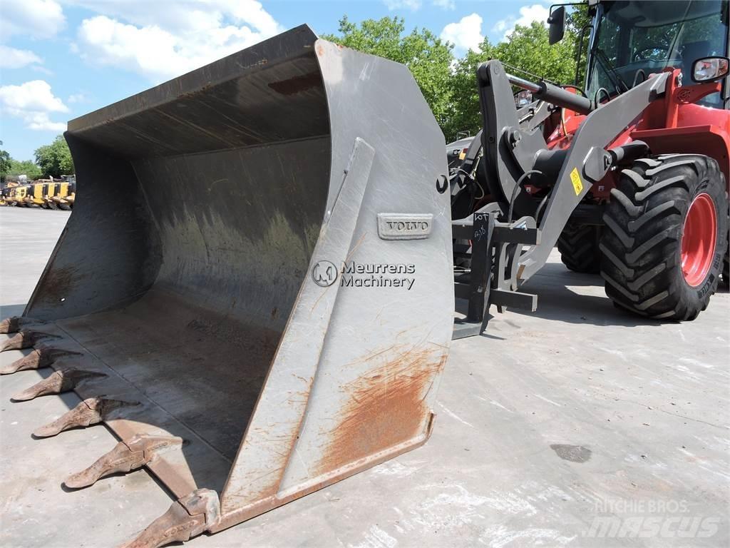 Volvo L35G Wheel Loaders