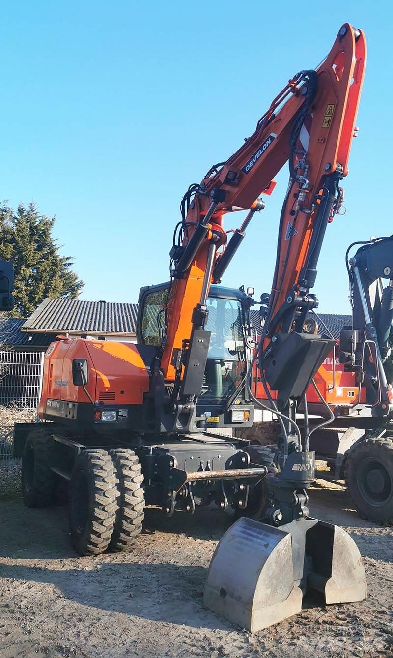 Develon DX 100 W-7 Wheeled Excavators