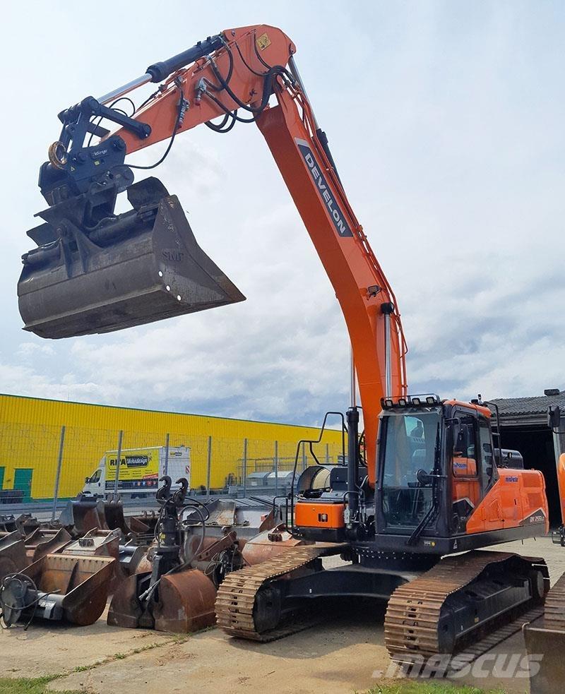 Develon DX 225 LC-7 Crawler Excavators
