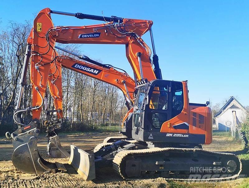 Develon DX 235 LCR-7 Crawler Excavators