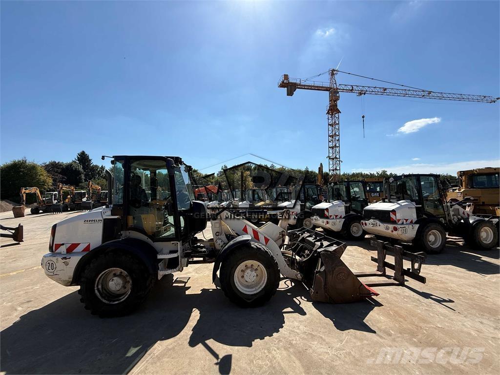 CAT 908 M Wheel Loaders