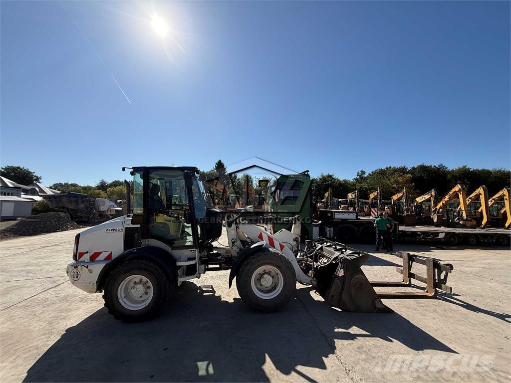 CAT 908 M Wheel Loaders