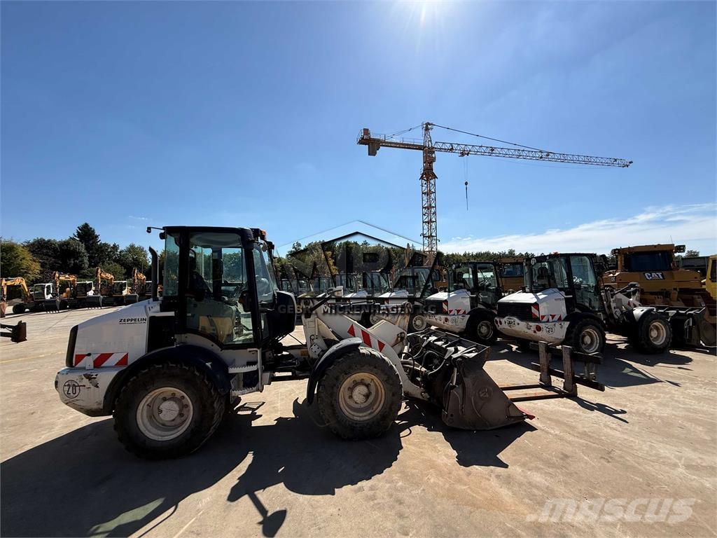 CAT 908 M Wheel Loaders
