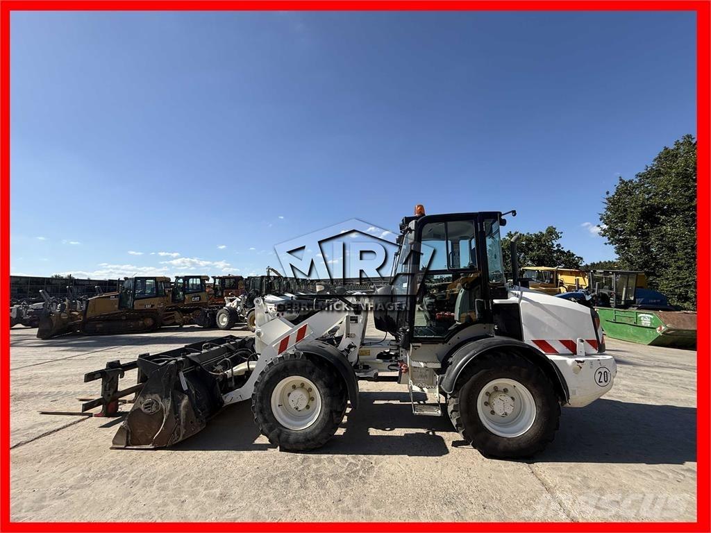 CAT 908M Wheel Loaders
