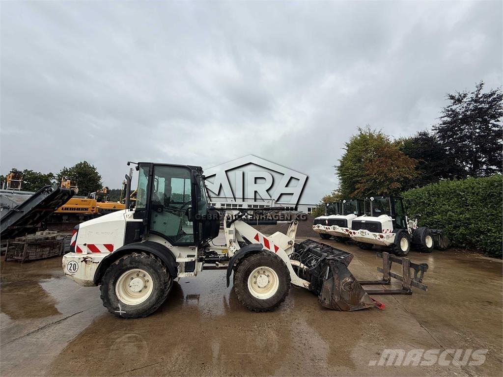 CAT 908M Wheel Loaders