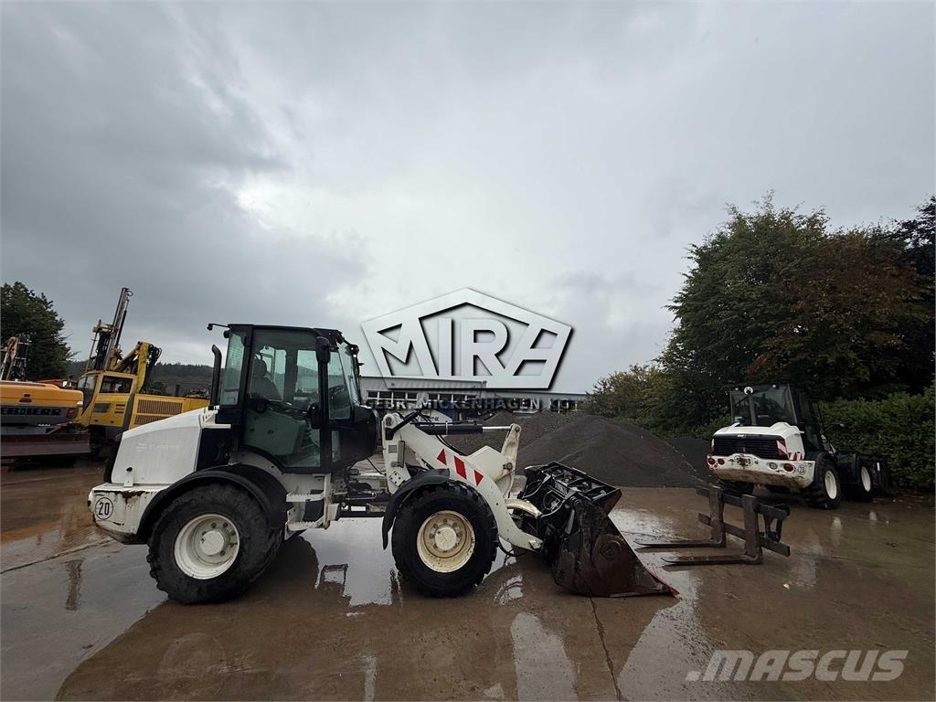 CAT 908M Wheel Loaders