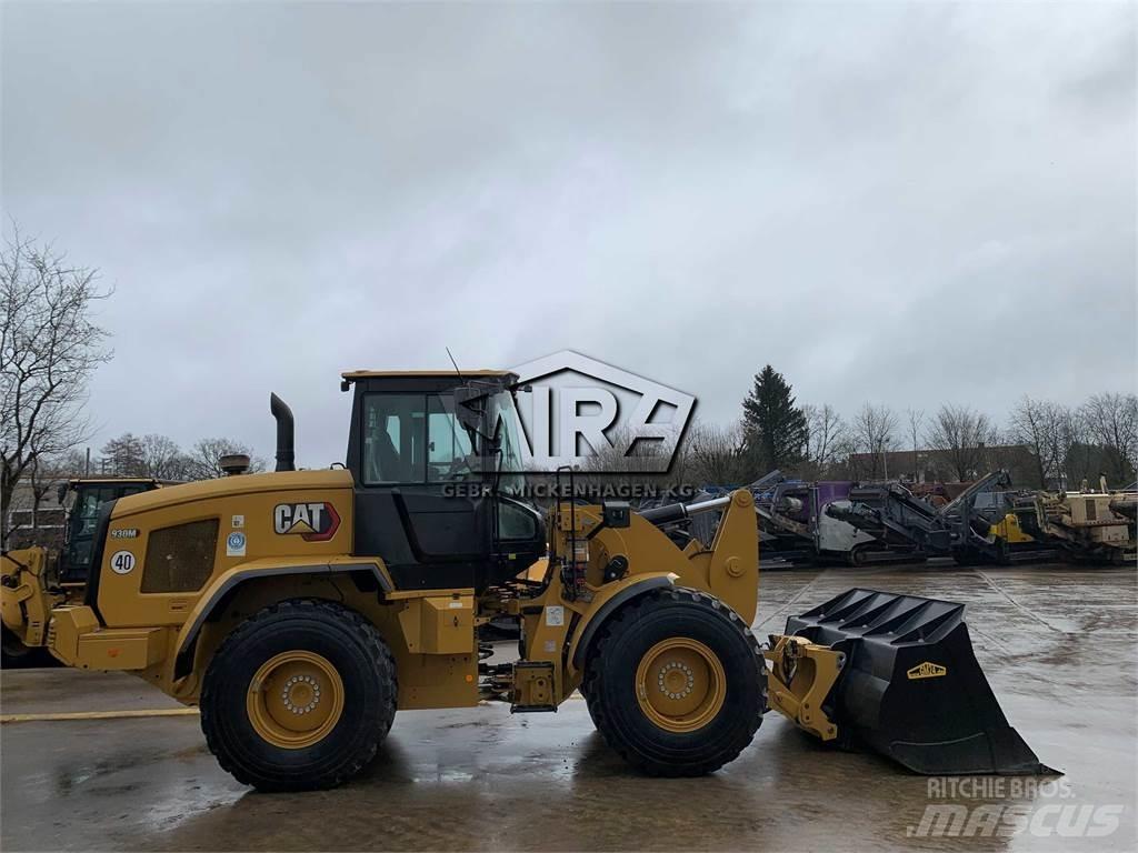 CAT 930M Wheel Loaders