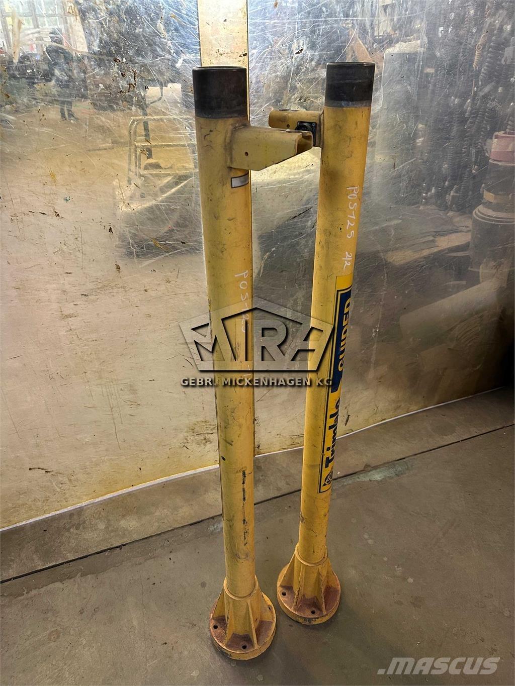 Trimble 2x Mast Other