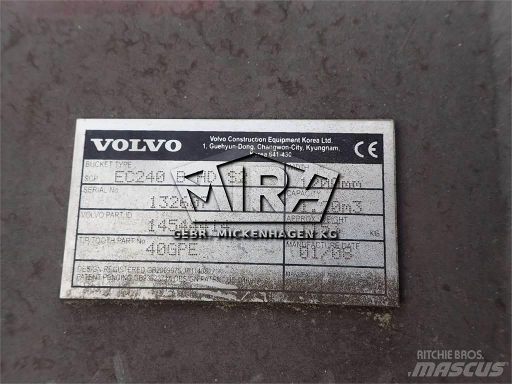 Volvo 1200 mm / S2 Backhoes