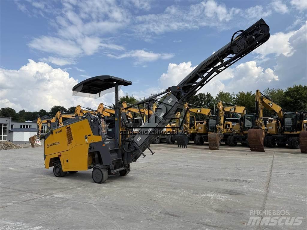 Wirtgen W 50 Ri Asphalt cold milling machines