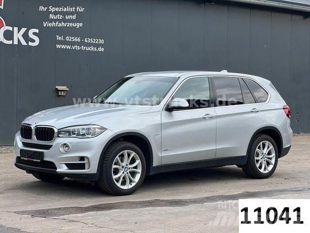 BMW X5 xDrive 30 d Pickup Trucks