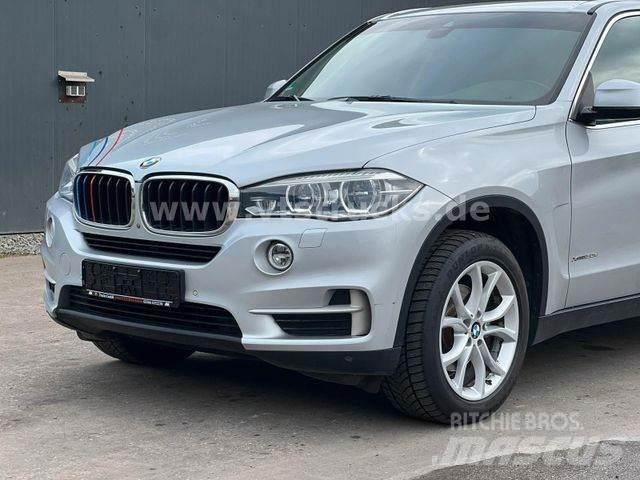 BMW X5 xDrive 30 d Pickup Trucks