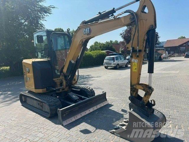 CAT 304 Mini Excavators <7t (Mini Diggers)