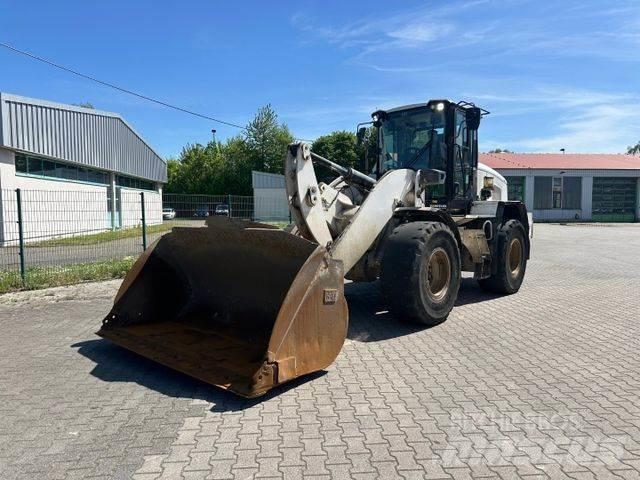 CAT 938 M / High Lift Wheel Loaders