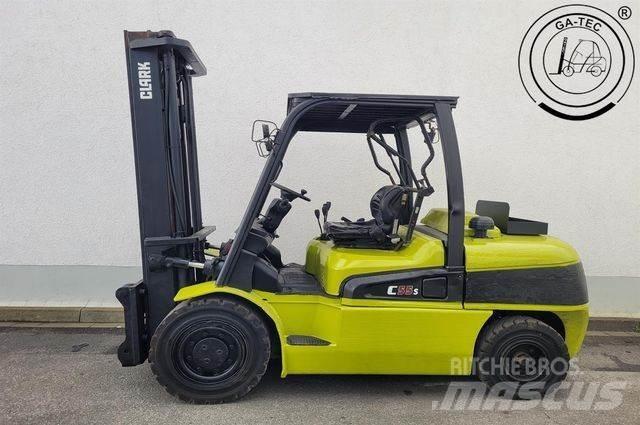 Clark C55SD Diesel Forklifts