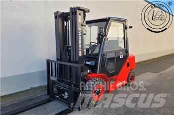 Hangcha CPCD25-XH7F Diesel Forklifts