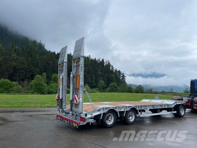 Humbaur HTD 30K Lowboy trailer