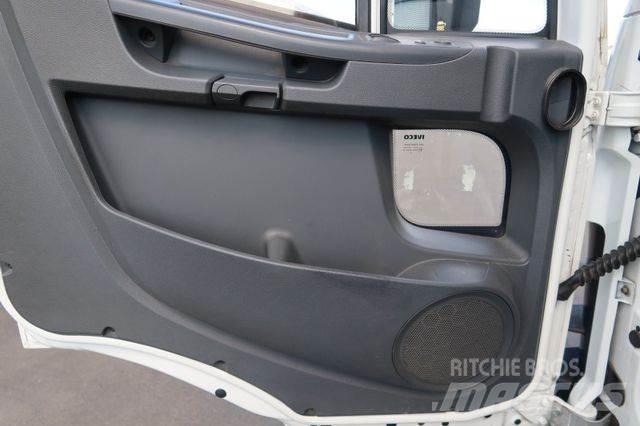 Iveco 80 E 22 Pickup Trucks