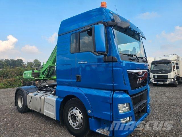MAN 18.480 Conventional Trucks / Tractor Trucks